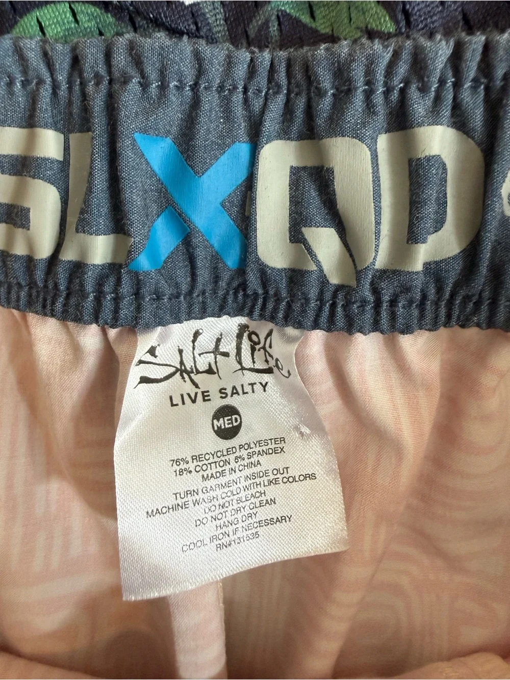 Salt Life swim trunks size boys medium